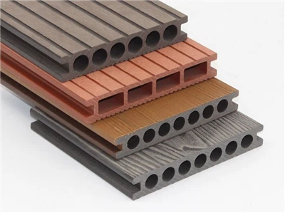 Puun jäljitelmä muovilevy